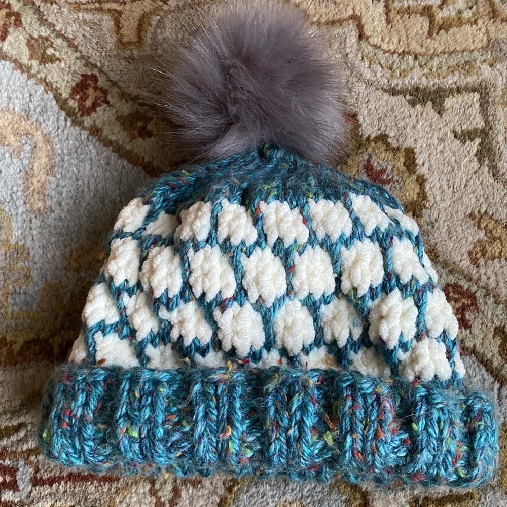 Hand knit fur pom pom hat